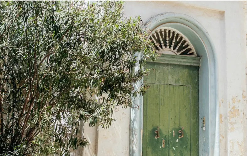 We have access to practically all properties for sale in Barcelona. We would love to accompany you in your search for your ideal home.